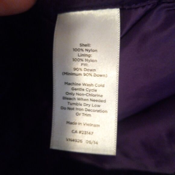 Talbots Quilted Down Filled Puffer Jacket-Small-Mock Neck-Pocket-Purple-Packable - Picture 7 of 7
